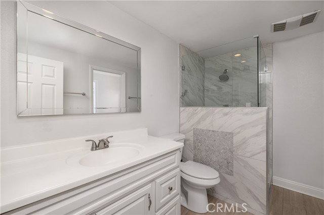 House for rent at 2336 La Linda Place, Newport Beach, CA 92660