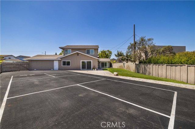 House for rent at 2336 La Linda Place, Newport Beach, CA 92660
