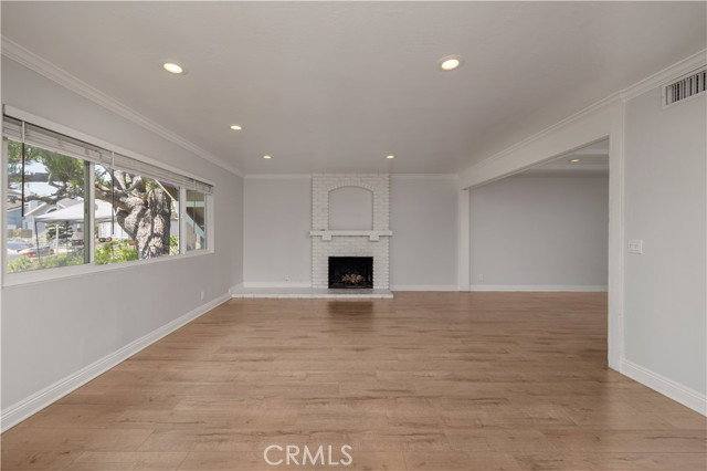 House for rent at 2336 La Linda Place, Newport Beach, CA 92660