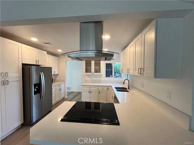 House for rent at 909 S Echo Place, Anaheim, CA 92804