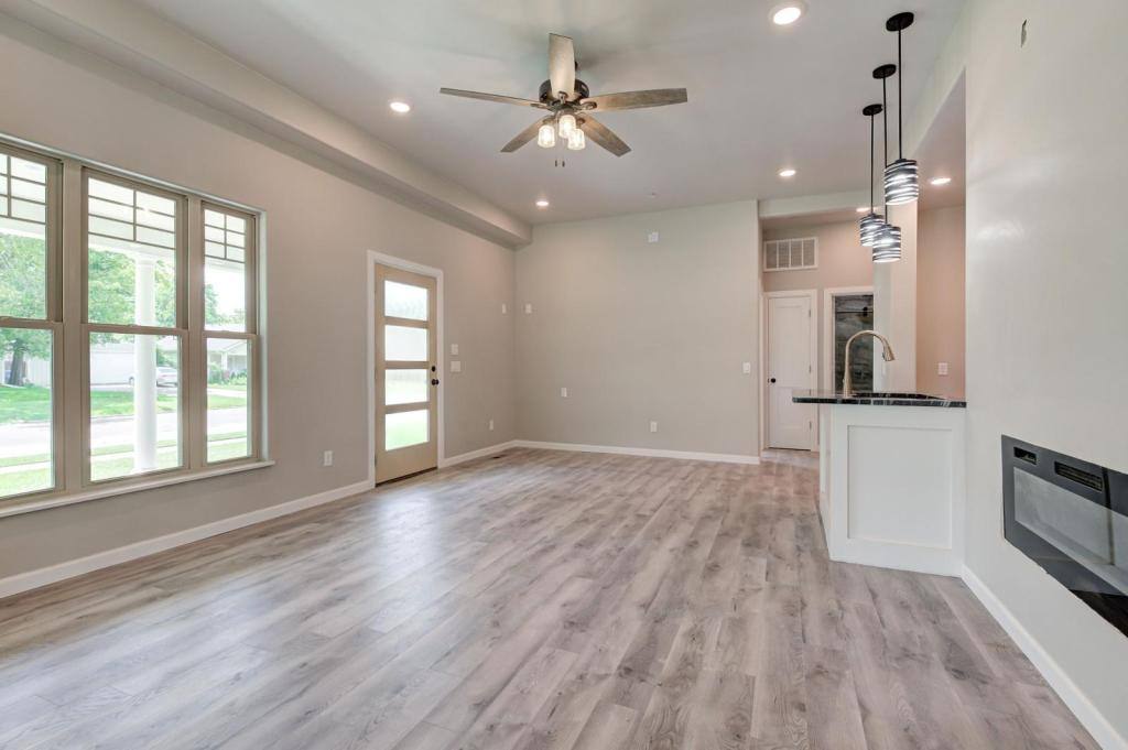 Apartment for rent at 222 S University Blvd, Norman, OK 73069