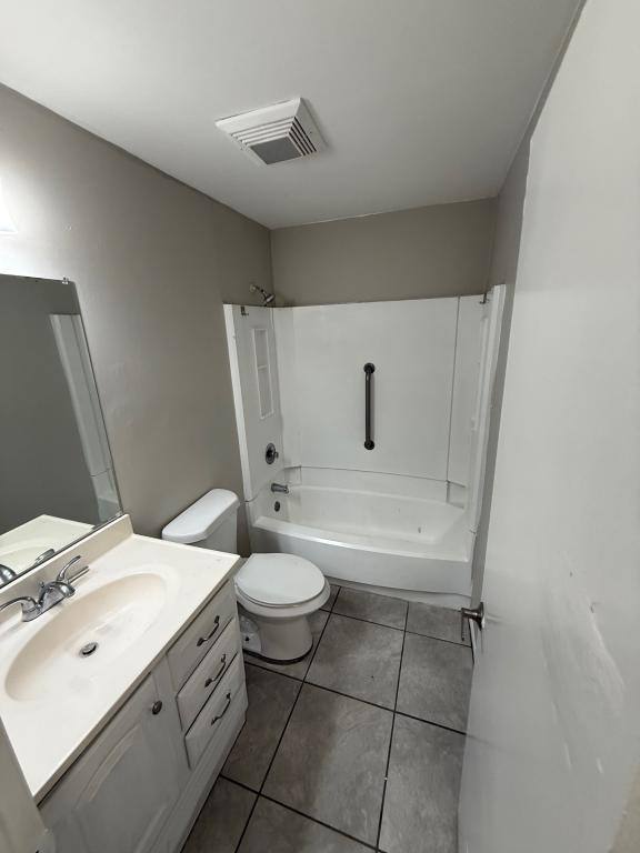 Apartment for rent at 39332 Greenmeadow Dr, Zephyrhills, FL 33542