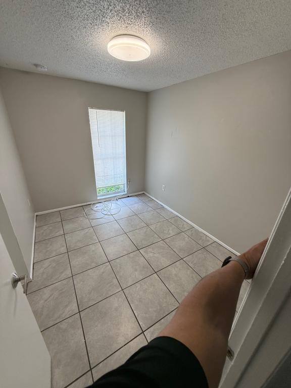 Apartment for rent at 39332 Greenmeadow Dr, Zephyrhills, FL 33542