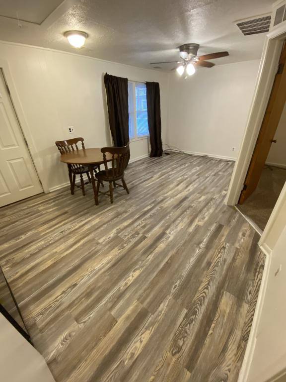 Apartment for rent at 7153 Colbert, Romulus, MI 48174