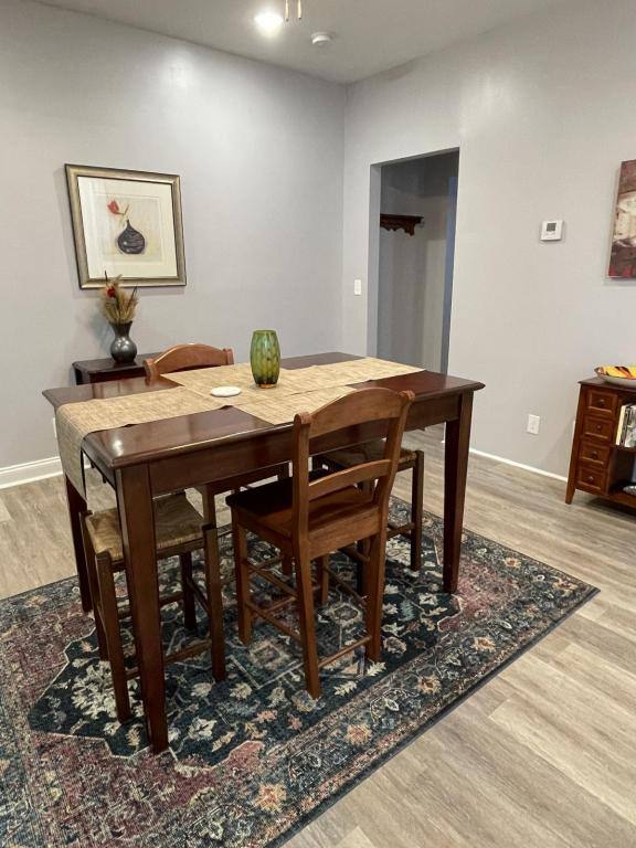 Townhouse for rent at 877 Heyl Ave, Columbus, OH 43206