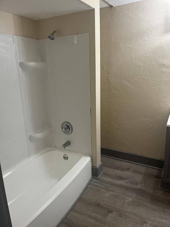 Apartment for rent at 318 S Wayne St, Piqua, OH 45356