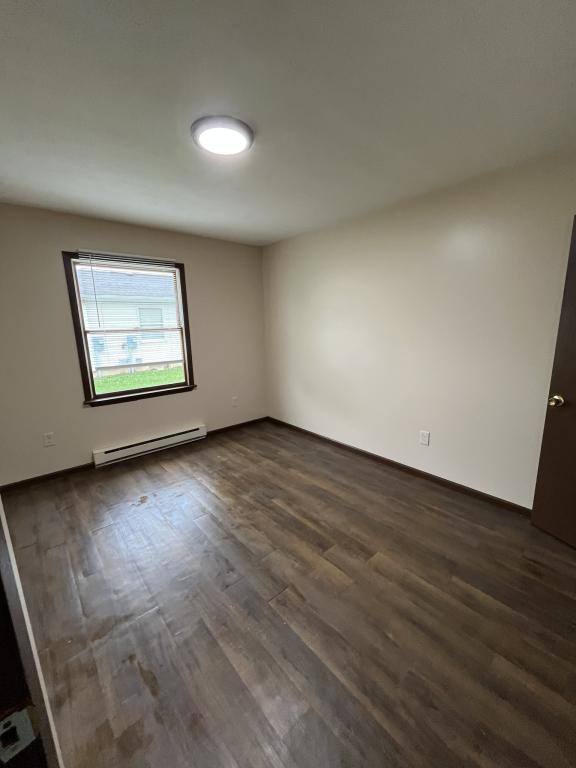 Apartment for rent at 560 N Wagner Ave, Sidney, OH 45365