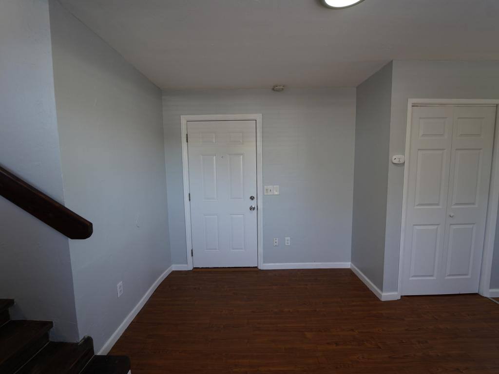 Apartment for rent at 319-3 California St, Salinas, CA 93901