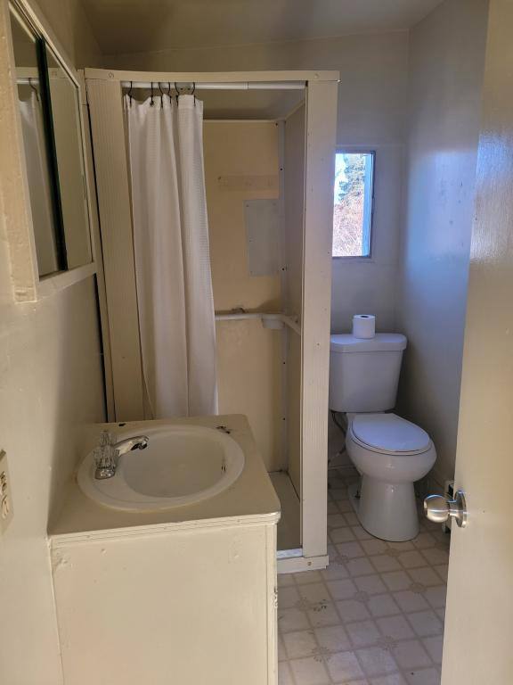 Apartment for rent at 2415 Baker St, Baker City, OR 97814