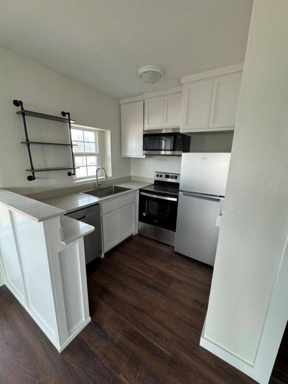 Apartment for rent at 309 S 6th St, Clinton, OK 73601