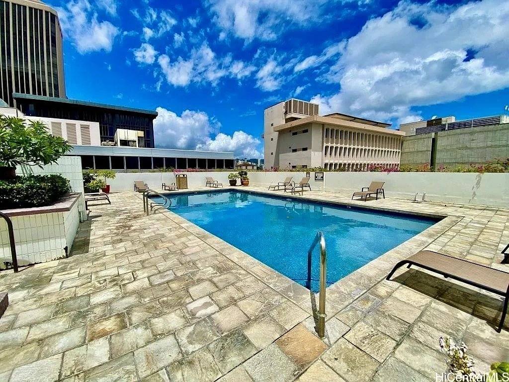 Apartment for rent at 225 Queen St #14A, Pearl City, HI 96782