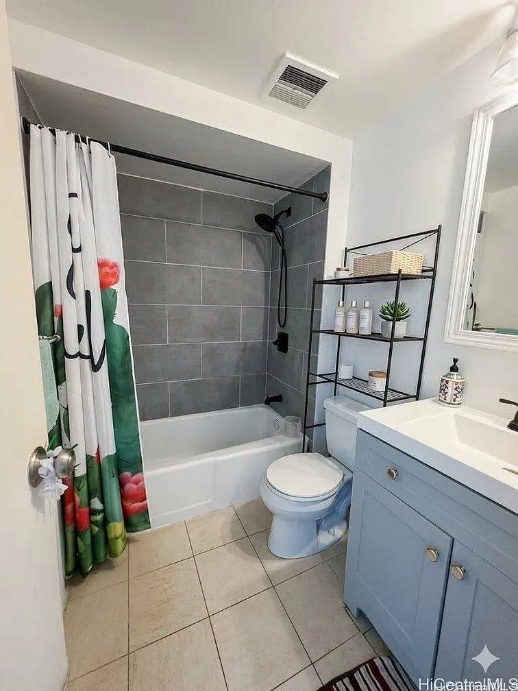 Apartment for rent at 225 Queen St #14A, Pearl City, HI 96782