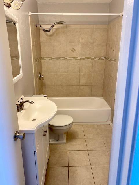 Apartment for rent at 5011 Emerson Ave S, Saint Petersburg, FL 33707