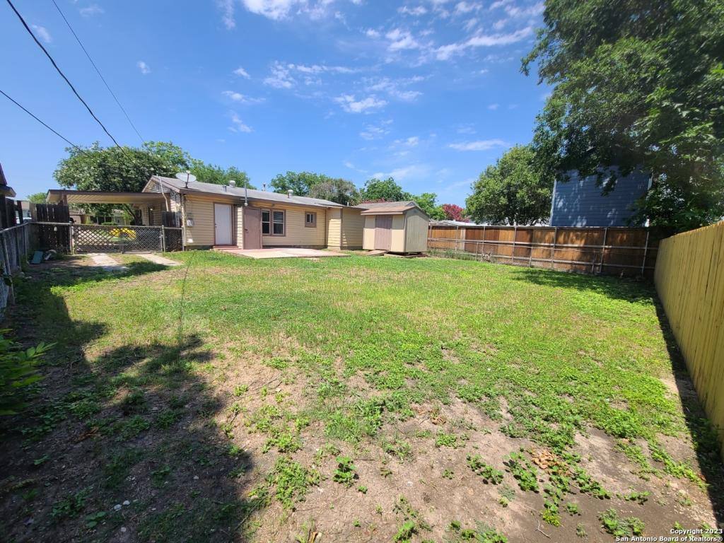 House for rent at 114 Killarney Dr, San Antonio, TX 78223