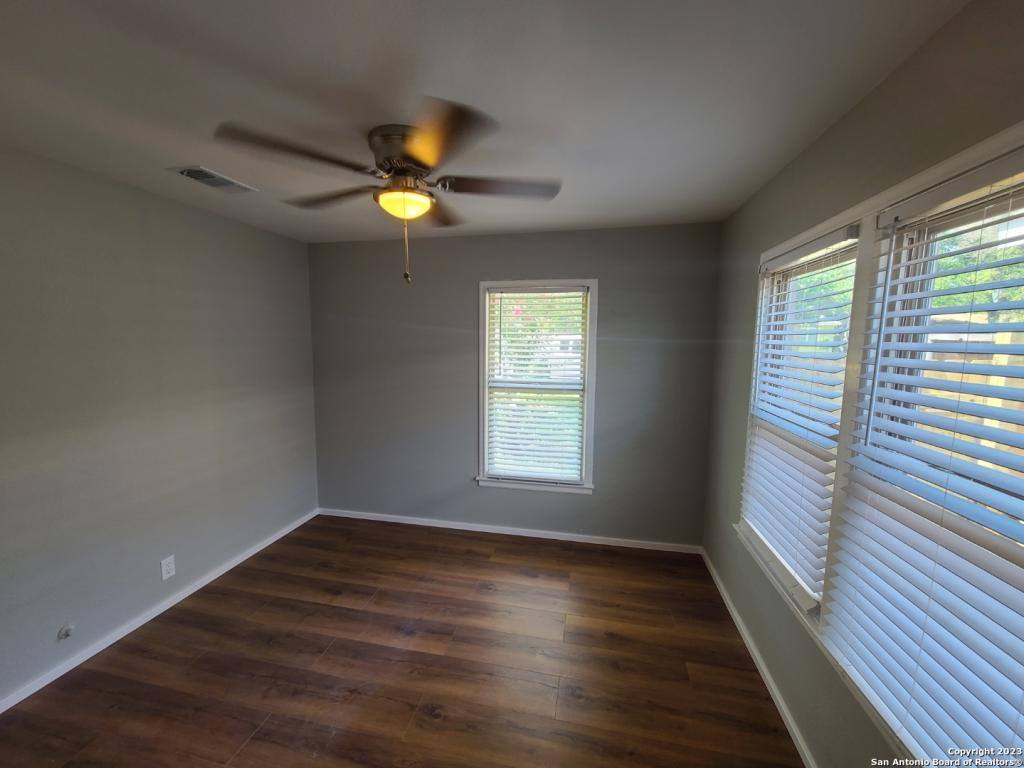 House for rent at 114 Killarney Dr, San Antonio, TX 78223