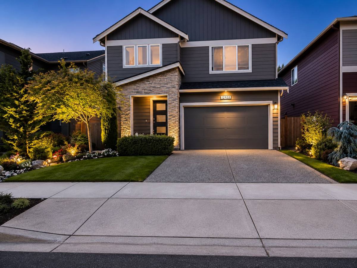 House for rent at 12928 173rd Dr SE, Snohomish, WA 98290