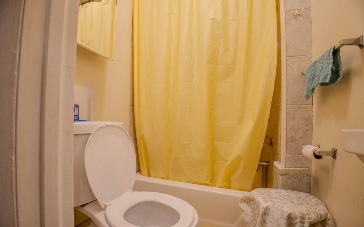 Apartment for rent at 323 W 7th St #2, Chester, PA 19013
