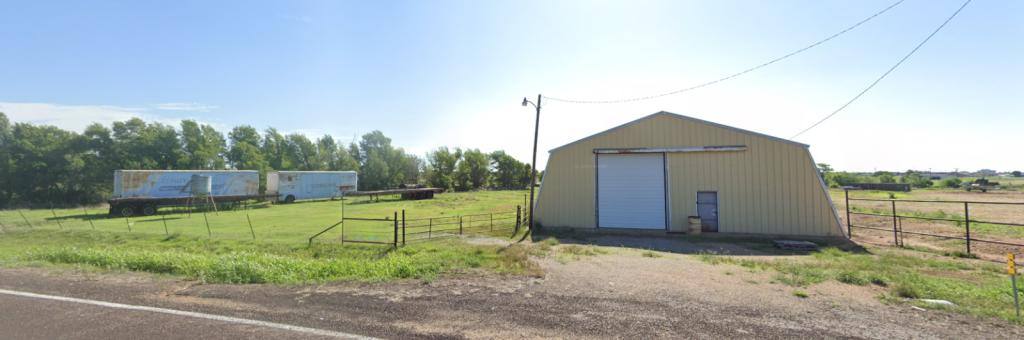 House for rent at 1352 N Price Rd, Pampa, TX 79065