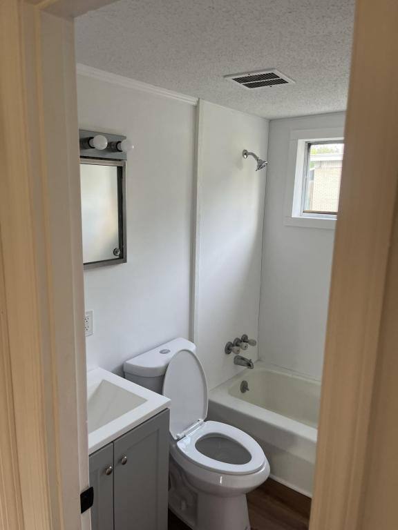 House for rent at 103 N Russell St #2, Marion, IL 62959