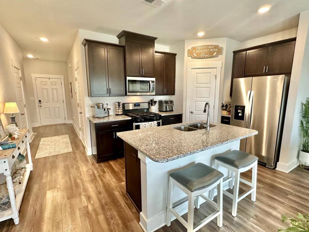 Townhouse for rent at 44 Beachley Place, Simpsonville, SC 29680