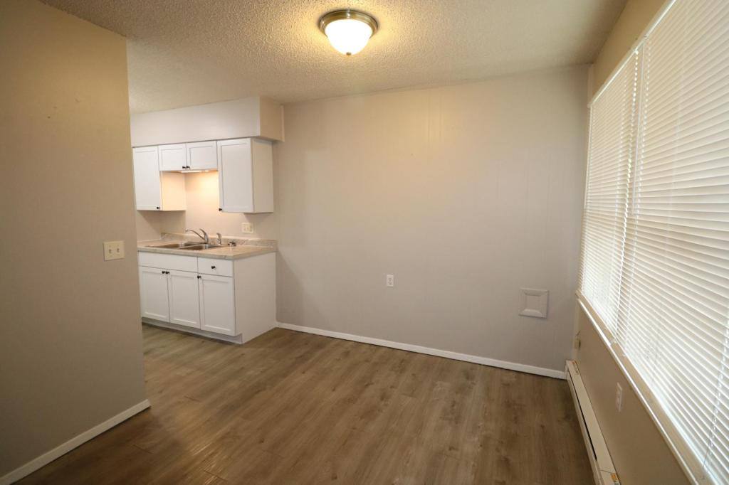 Apartment for rent at 23053 Main St #12, Reeds Spring, MO 65737