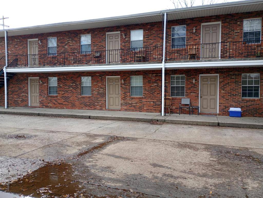 Apartment for rent at 2345 Green River Rd, Henderson, KY 42420