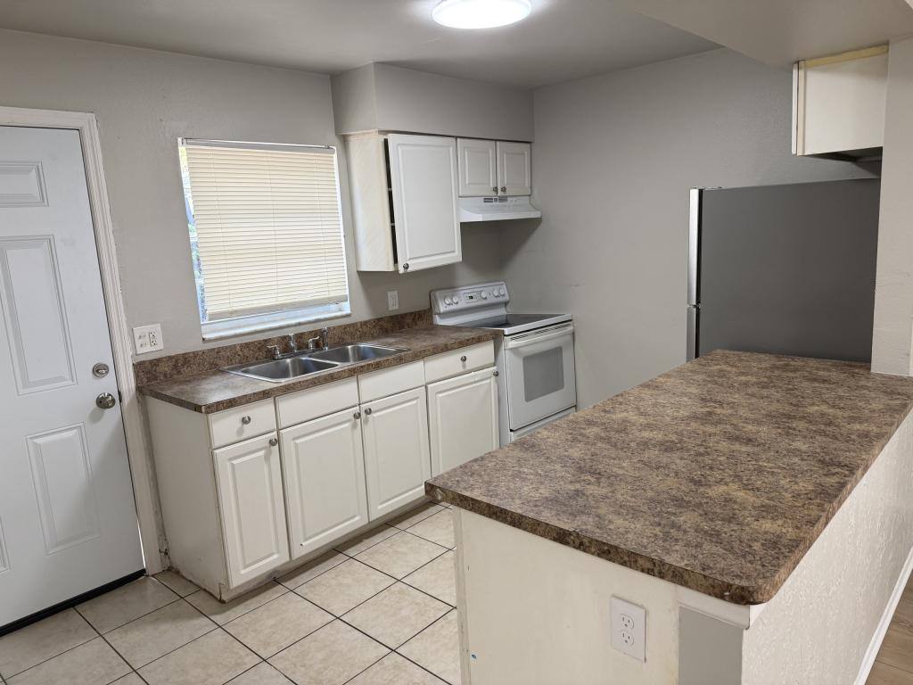 Apartment for rent at 1411 E Mohawk Ave, Tampa, FL 33604