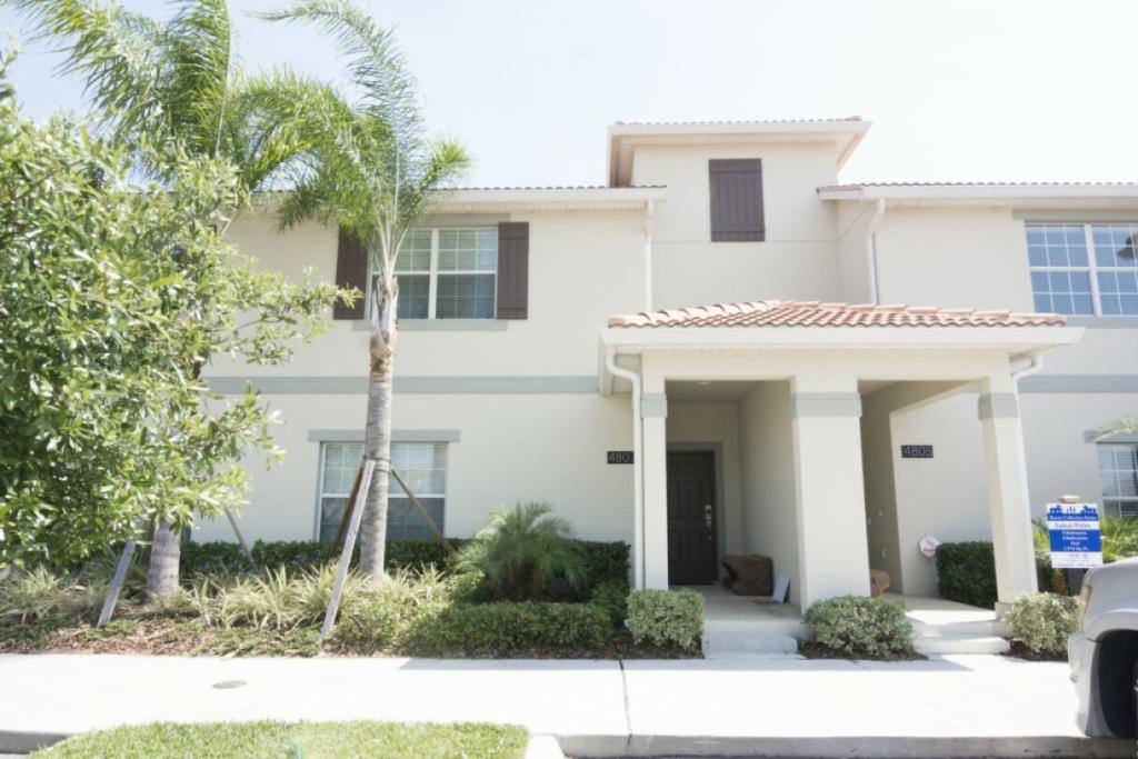 Townhouse for rent at 4807 Clock Tower Dr, Kissimmee, FL 34746