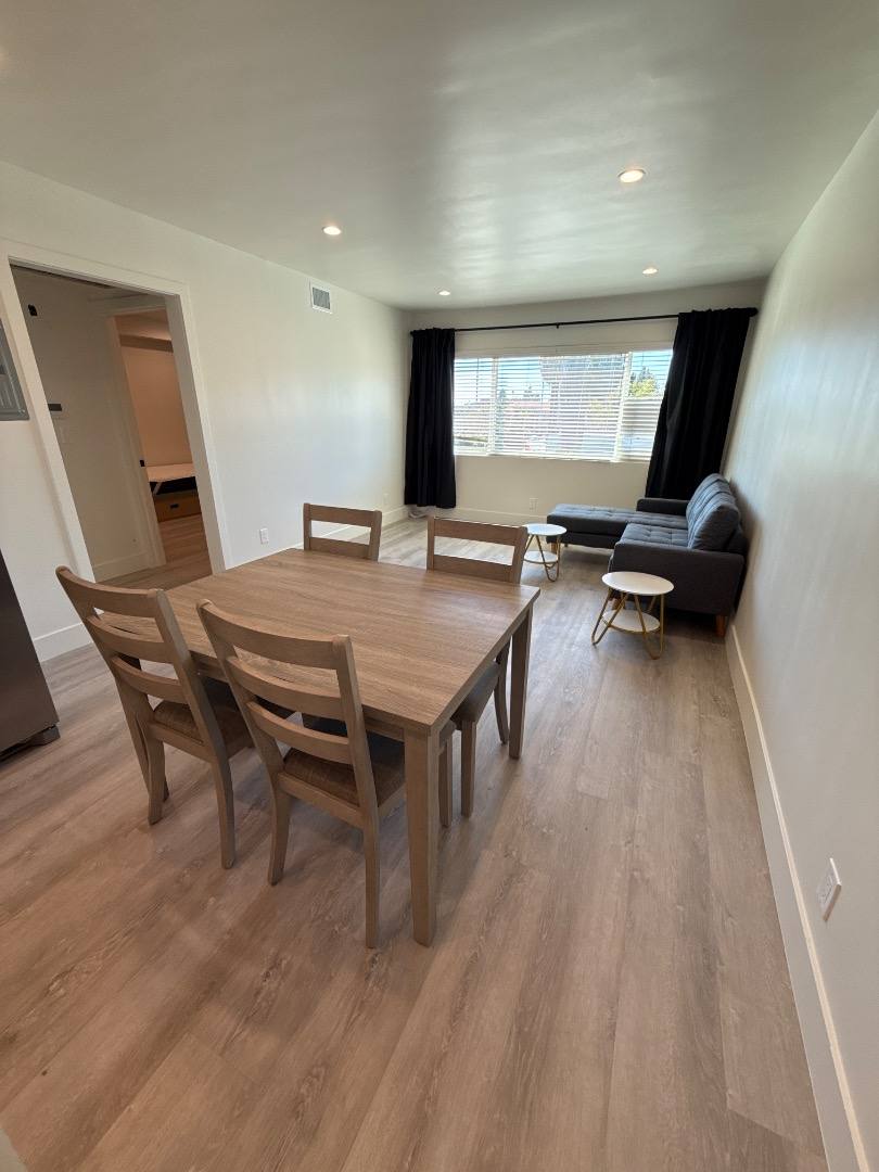 Apartment for rent at 803 W 30th St, Los Angeles, CA 90007