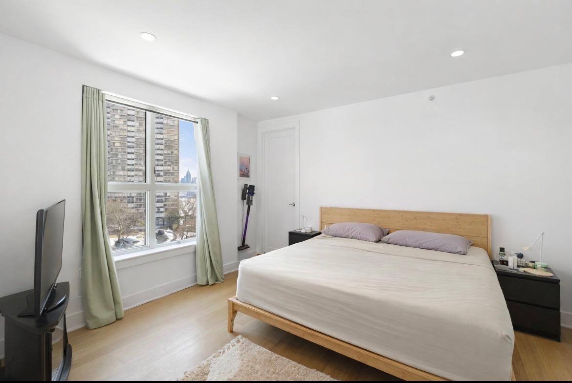 Apartment for rent at 6025 Blvd E, West New York, NJ 07093