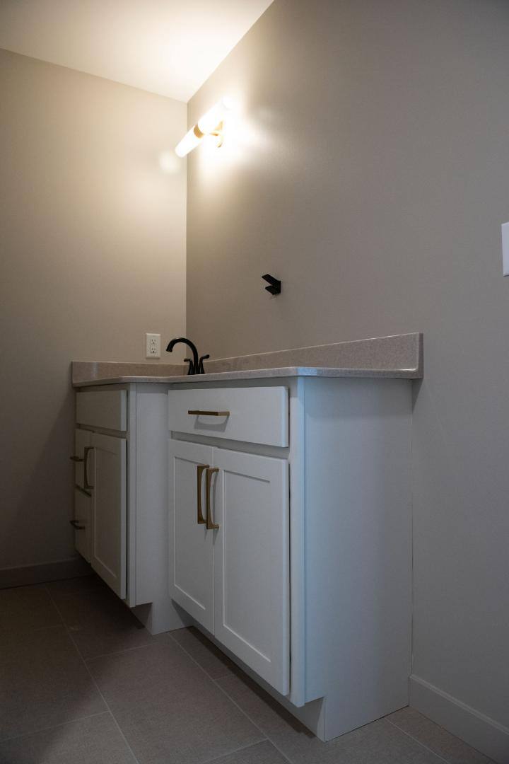 Apartment for rent at 116 N 3rd St #301, Quincy, IL 62301