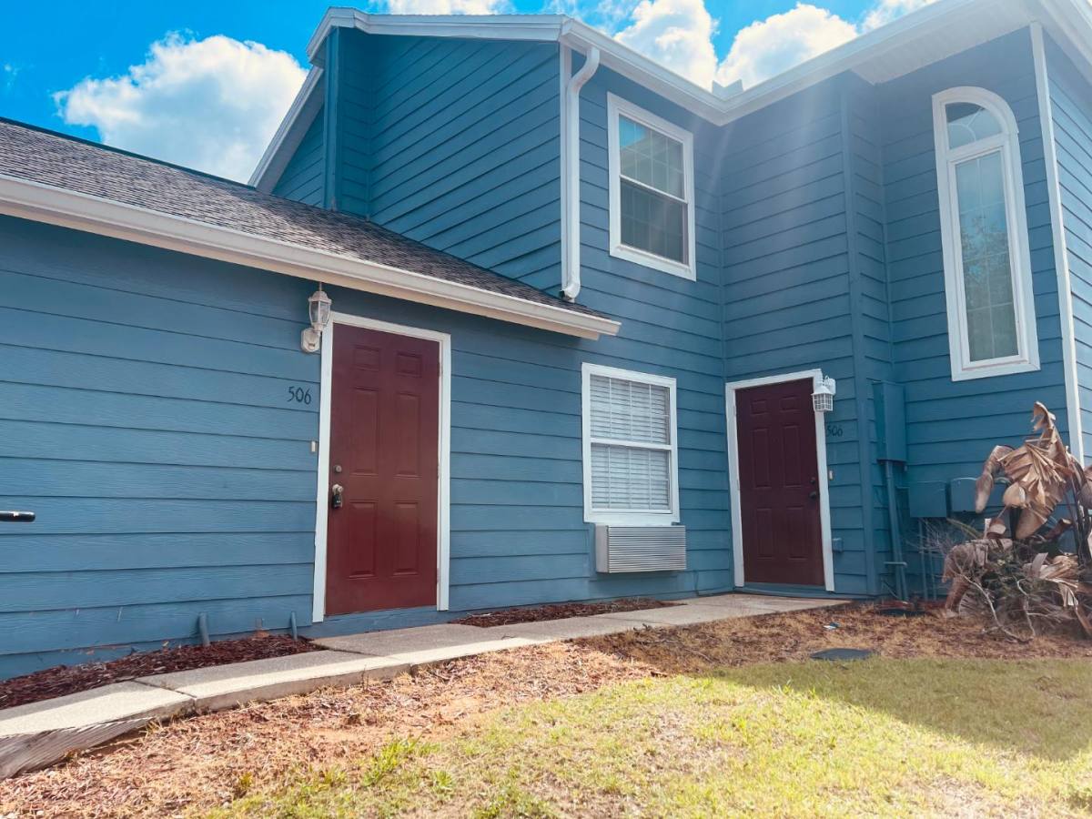 Apartment for rent at 506 Caribbean Dr, Davenport, FL 33897