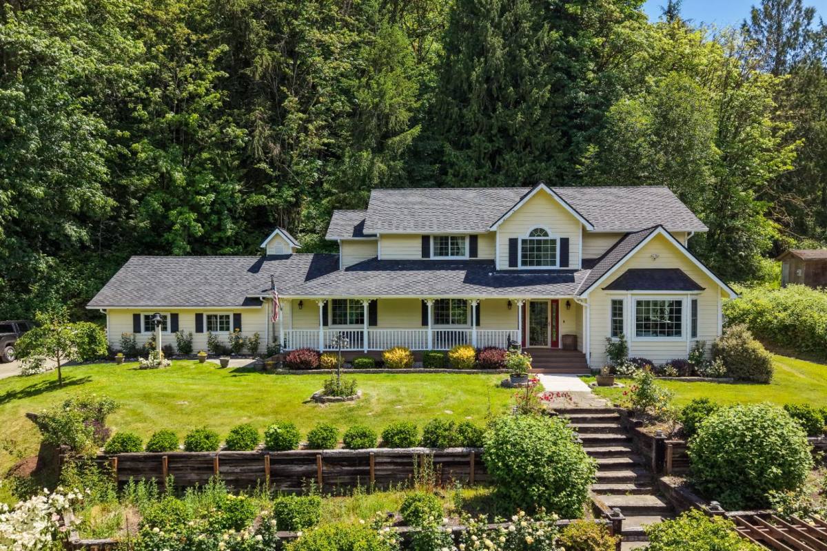 House for rent at 24810 Big Valley Rd NE #1108, Poulsbo, WA 98370