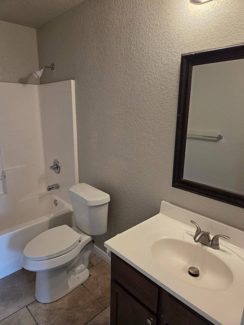 Apartment for rent at 305 Shirley Dr, Waco, TX 76705