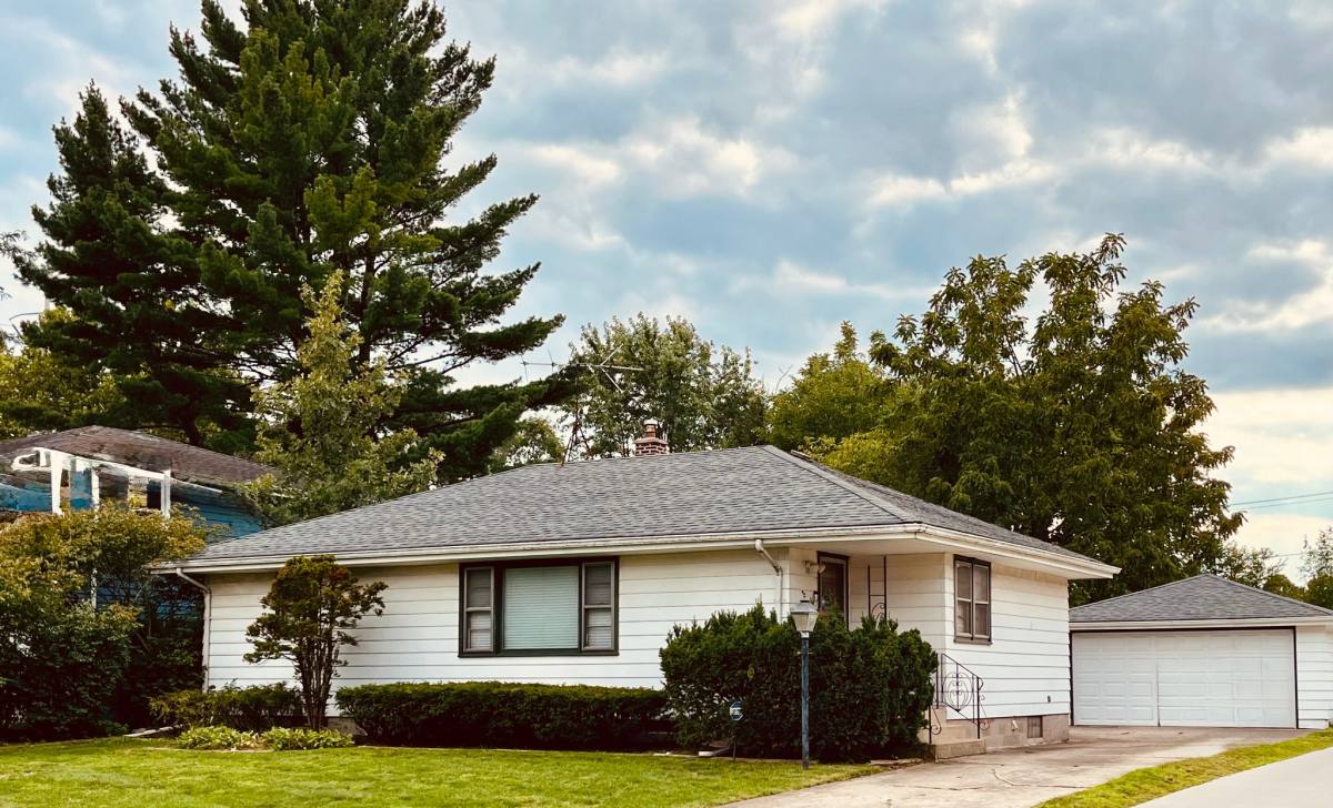 House for rent at 8406 Parrish Ave, Highland, IN 46322
