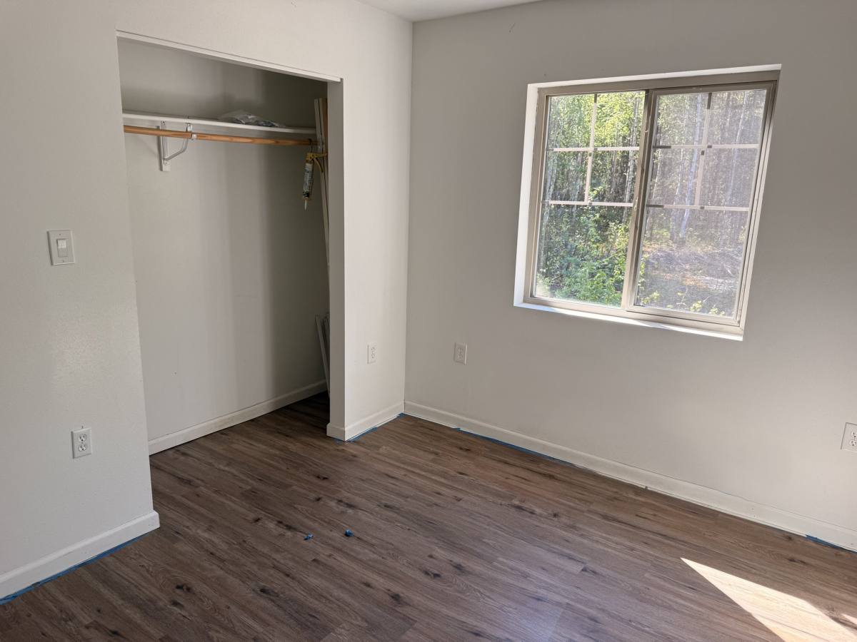 House for rent at 20452 W Susitna Parkway, Big Lake, AK 99652