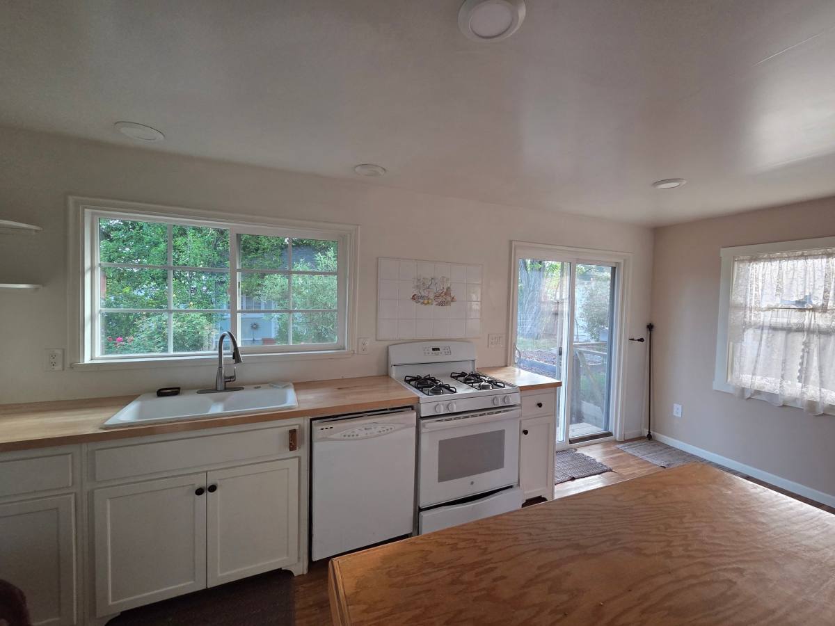 Apartment for rent at 9247 Poplar St #1, Atascadero, CA 93422