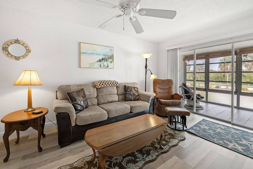 Condo for rent at 2800 Indian River Blvd #R9, Vero Beach, FL 32960