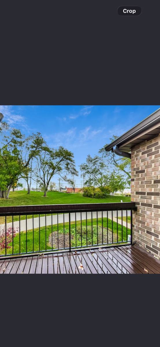 Apartment for rent at 1132 E Randville Dr #2F, Palatine, IL 60074