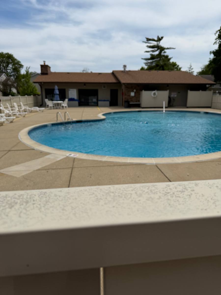 Apartment for rent at 1132 E Randville Dr #2F, Palatine, IL 60074