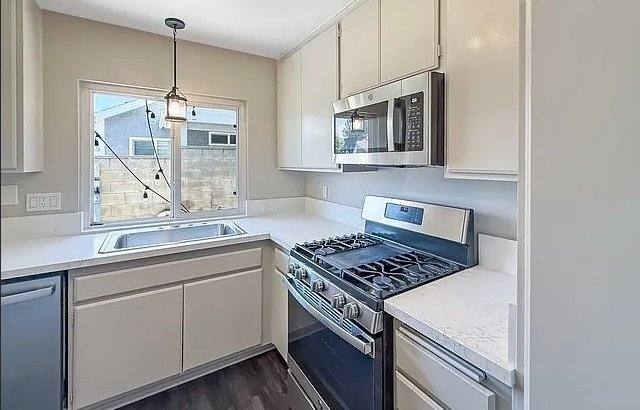 House for rent at 12472 Ironbark Dr, Rancho Cucamonga, CA 91739
