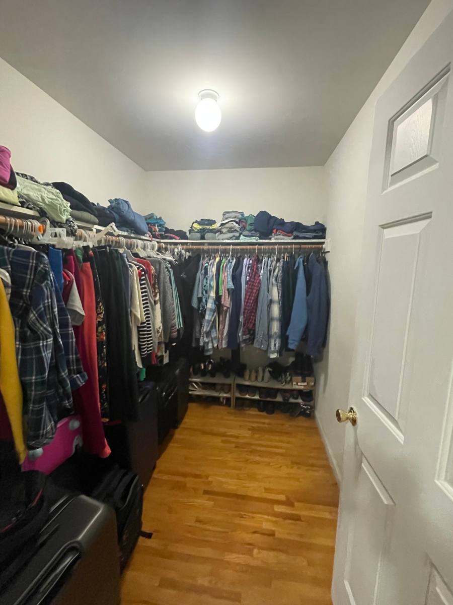 House for rent at 12 General Karge Court, Elizabeth, NJ 07202