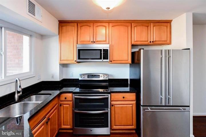 Condo for rent at 1386 Bryant St NE #304, Washington, DC 20018