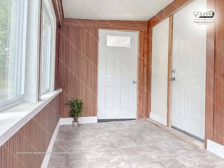 House for rent at 2515 Bagley St, Flint, MI 48504