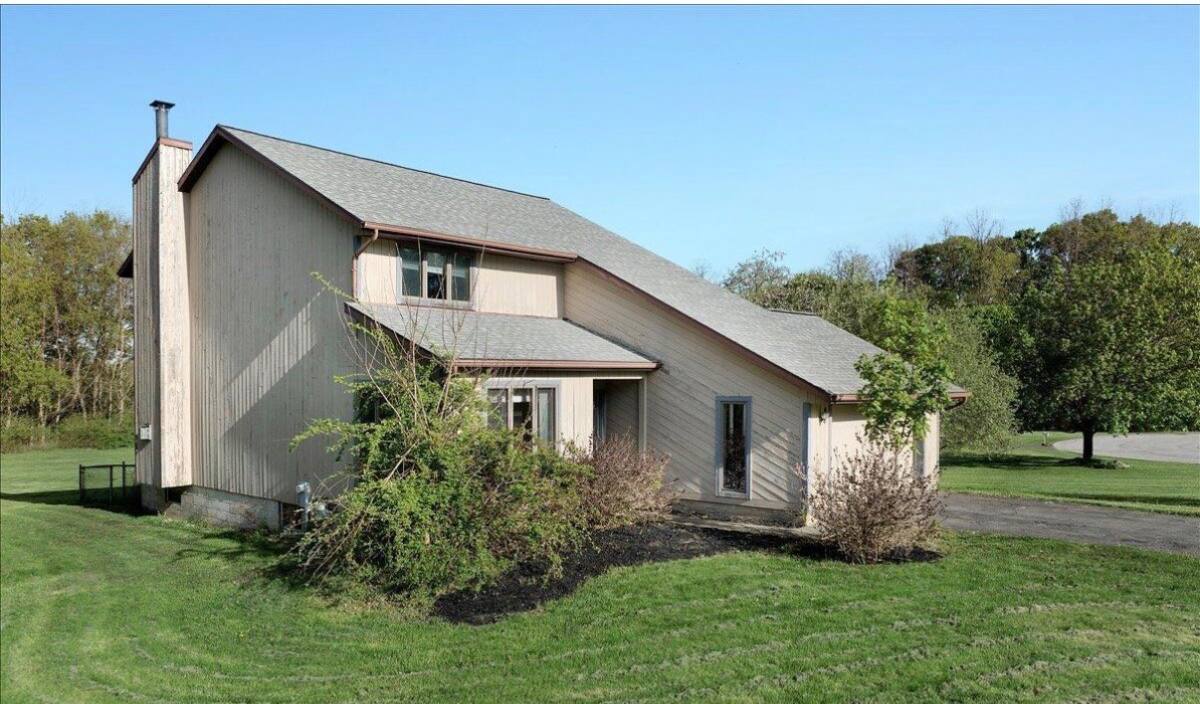 House for rent at 2 Chantal Court, Ballston Spa, NY 12020