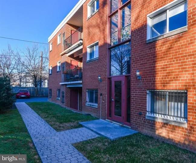 Apartment for rent at 1386 Bryant St NE #204, Washington, DC 20018