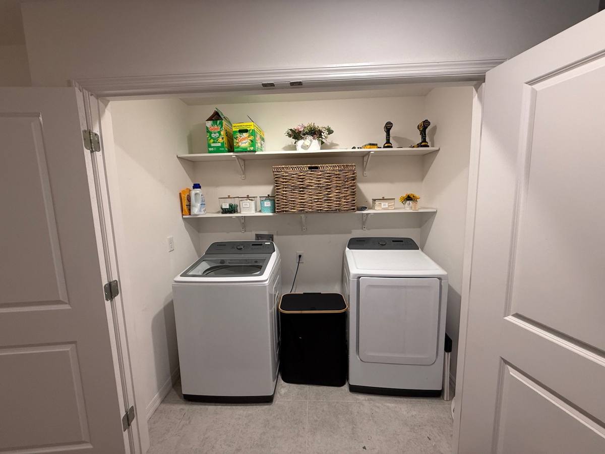 House for rent at 1557 SW Dycus Ave, Port Saint Lucie, FL 34953