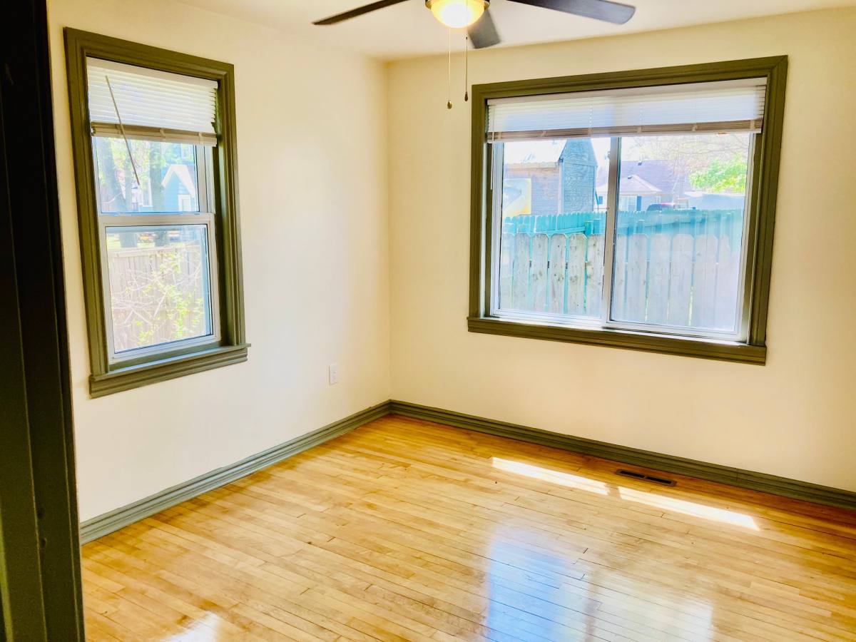 House for rent at 1312 E Harry Ave, Hazel Park, MI 48030