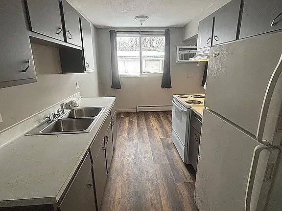 Apartment for rent at 5910 W Broadway Ave #3, Minneapolis, MN 55428