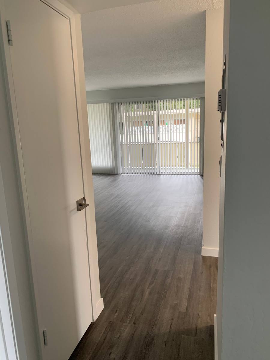 Apartment for rent at 16 S Knoll Rd #102, Mill Valley, CA 94941